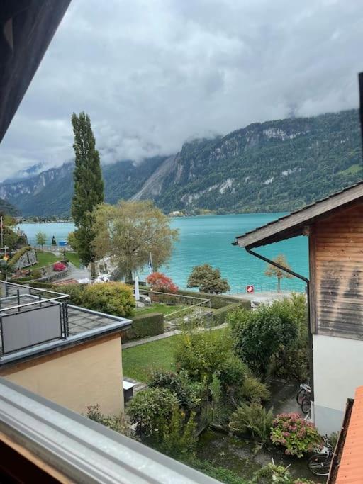 Lakeside Tiny House Brienz Бриенц Экстерьер фото